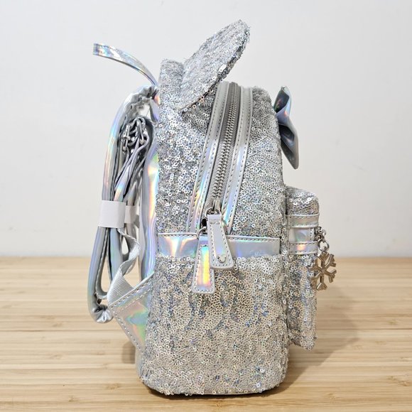 Loungefly Disney Holographic Sequin Minnie Mouse Mini Backpack - Picture 4 of 7